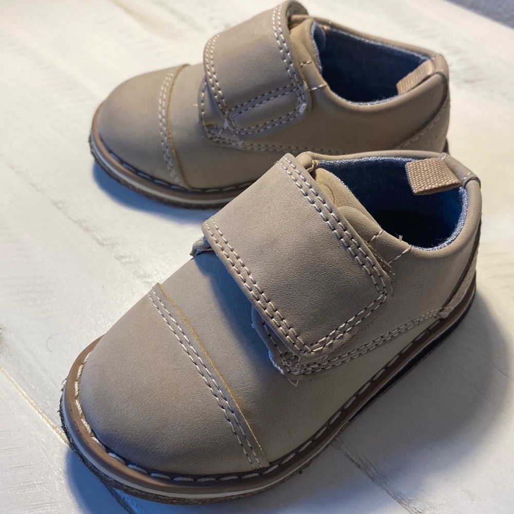 Baby Boy Dress shoes size 5